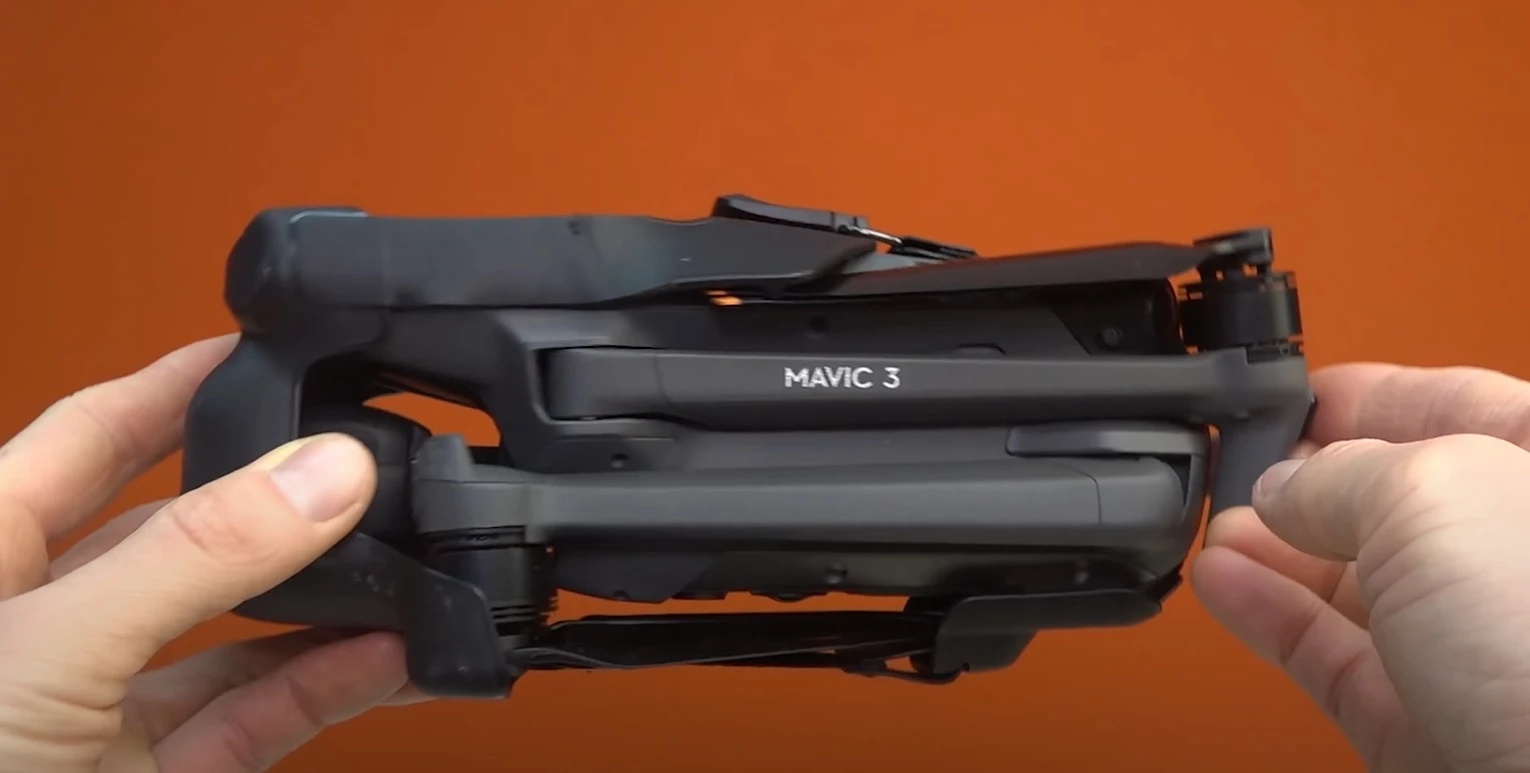 DJI Mavic 3