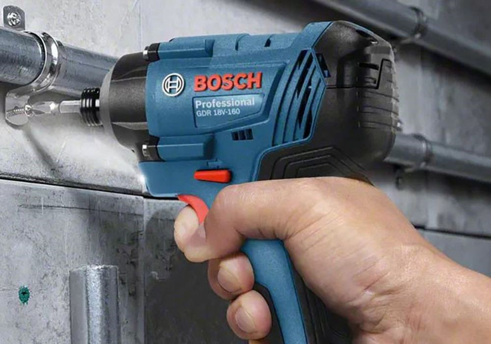 Электрогайковерт Bosch
